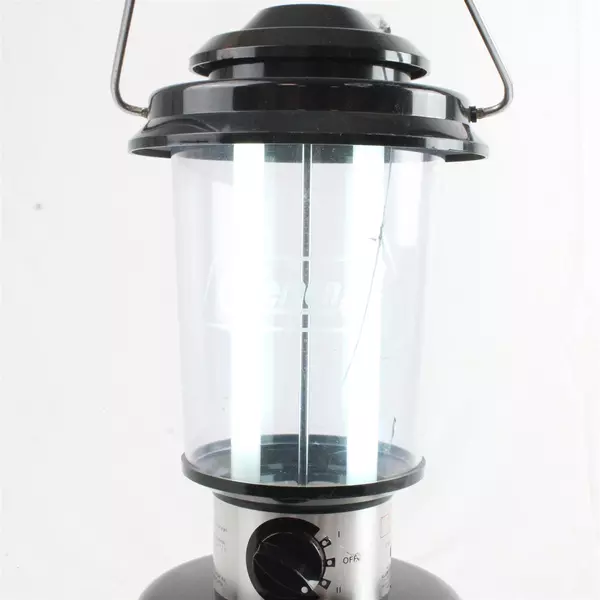 Coleman Twin Tube Fluorescent Green Lantern Model 5344-700 Battery Powered