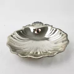 Vintage Silver Plated Shell Trinket Dish Scalloped Edge 6" Jewelry Tray