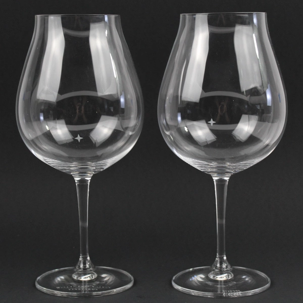 Lot Of 2 Willamette Valley Vineyards Red Wine Glasses Clear 9.25" Tall