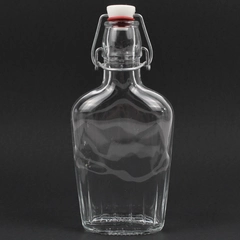 Unbranded Flask Clear Glass Bottle W/ Swing Top 0.25 L Made In Italy 8.25" Tall
