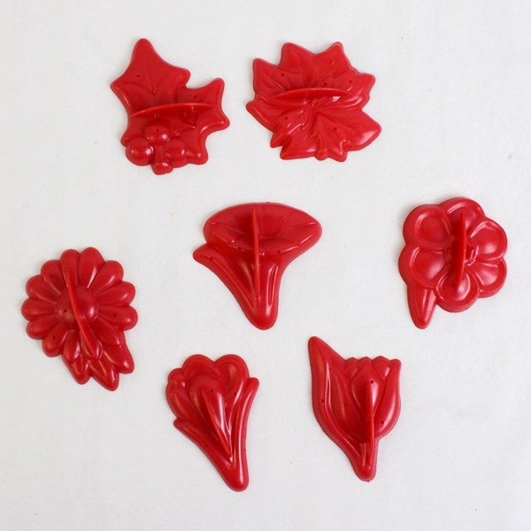 Set of 7 Red Plastic Floral Cookie Cutters 2.5" to 3"
