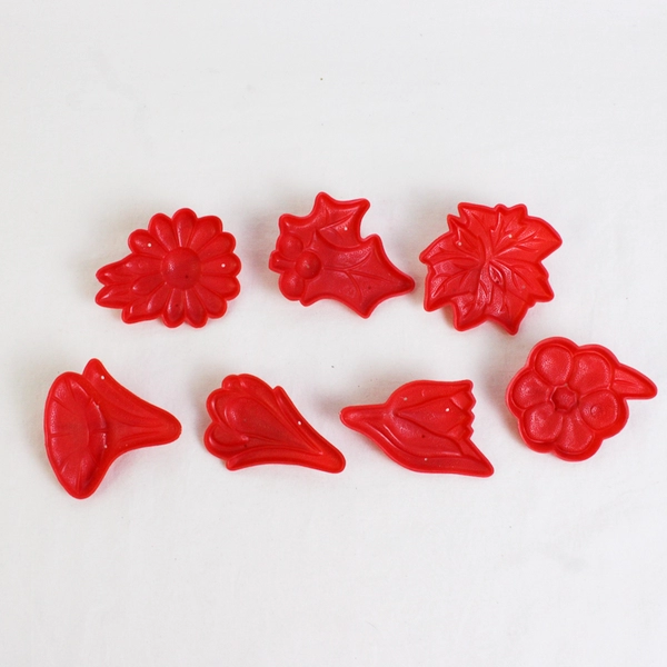 Set of 7 Red Plastic Floral Cookie Cutters 2.5" to 3"