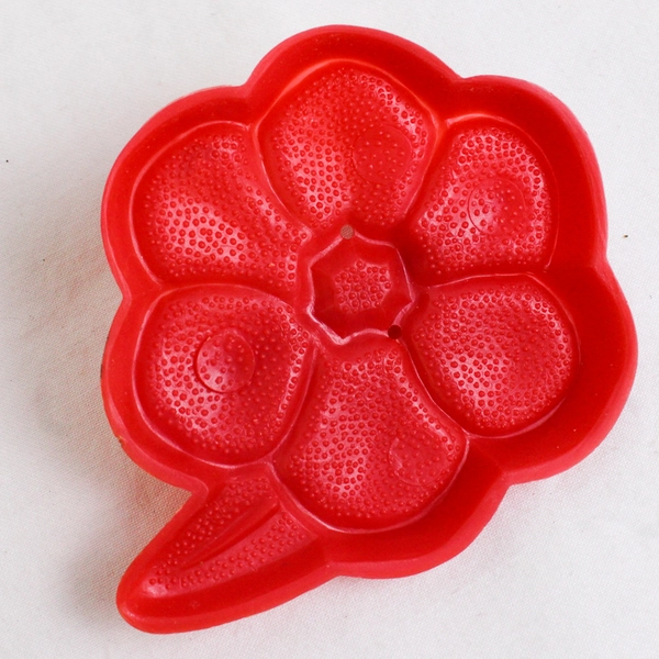 Set of 7 Red Plastic Floral Cookie Cutters 2.5" to 3"