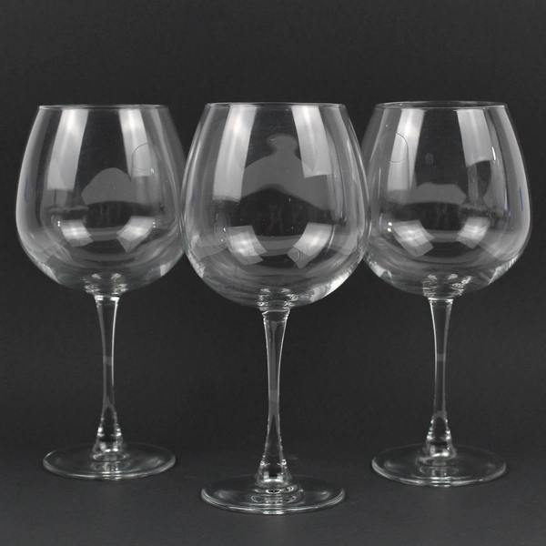 Lot Of 3 Matching Unbranded Large Clear Wine Glass 9" Tall