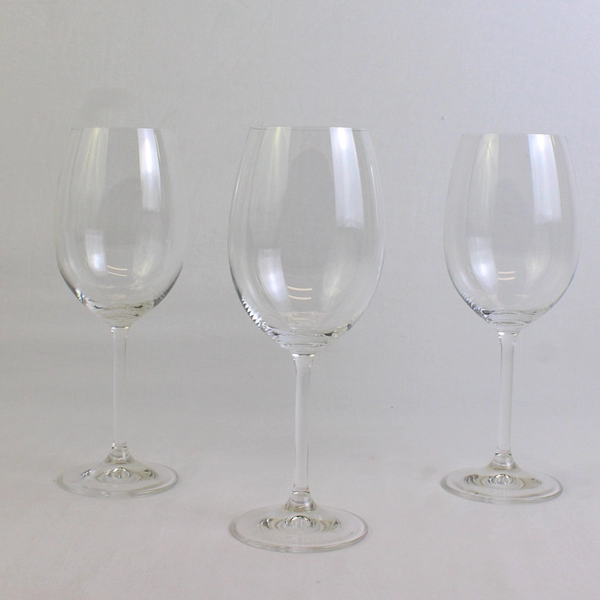  Lot Of 3 Matching Unbranded Clear Glass Standard Wine Glasses 9" Tall