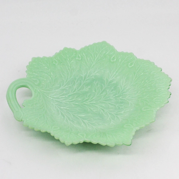 Vintage Fenton Jadeite Lettuce Leaf Plate 10.5"