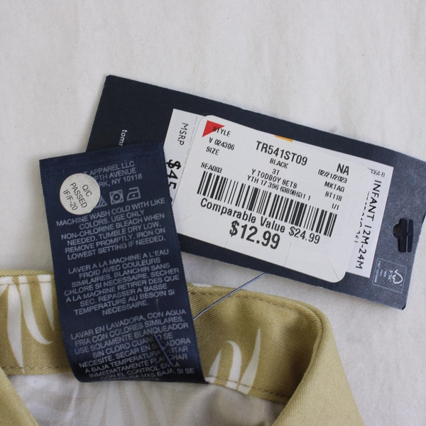 Tommy Hilfiger Beige and White Palm Frond Pattern Button-Up Boys' Size 12M