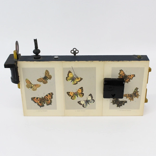 Nancy Watkins Junk Art Clock Sculpture Mixed-Media Assemblage 16in Folk Art