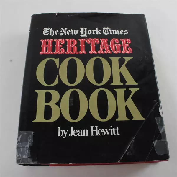 The New York Times Heritage Cook Book Jean Hewitt 1980 Hardcover Vintage
