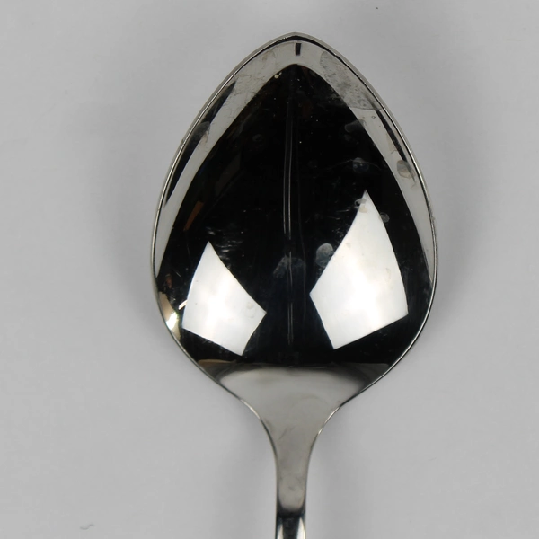 Lot of 5 Oneida Oneidacraft Deluxe Wintersong Stainless Soup Spoons (Teaspoons)