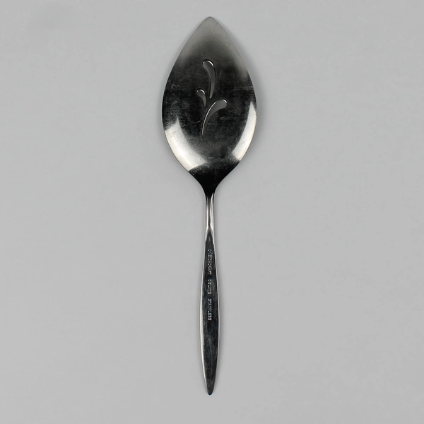 Oneida Deluxe Wintersong Pierced Pie Cake Server 8.5" Stainless Flatware 