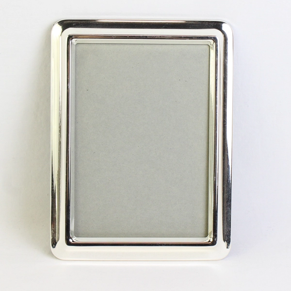 Retro Silver-Tone Tabletop Picture Frame 5" x 7"