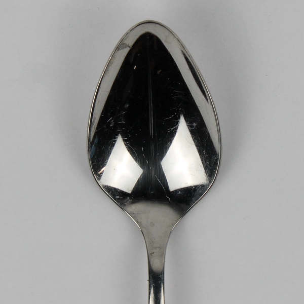 Lot of 5 Oneida Oneidacraft Deluxe Wintersong Stainless Teaspoons