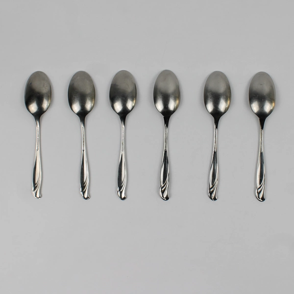 Lot of 6 International Silver Coral Reef Stainless Teaspoons