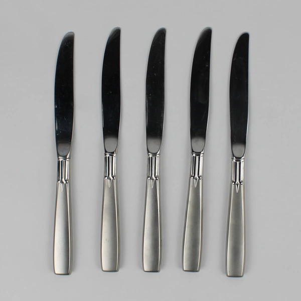 Lot of 5 Oneida Satin Accent Dinner Knife Stainless Flatware 9”