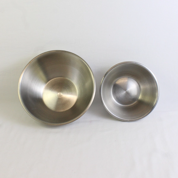 Set of 2 Wazir Chand & Co. Stainless Steel Mixing Bowls 7" 9"