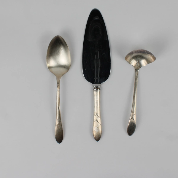 Lot of 3 Oneida Lady Hamilton Silver Plate Cake Server, Ladle, Serving Spoon