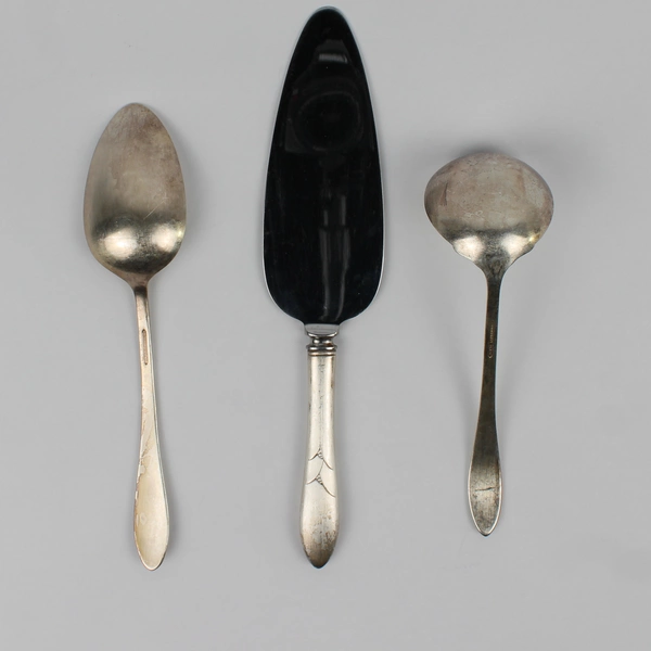 Lot of 3 Oneida Lady Hamilton Silver Plate Cake Server, Ladle, Serving Spoon