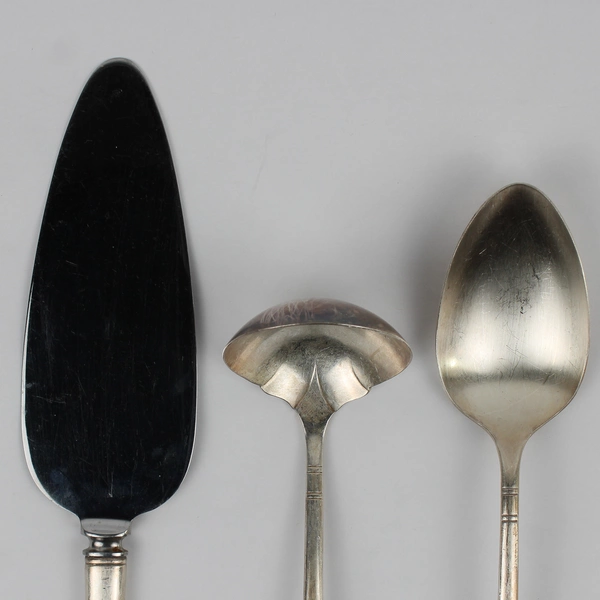 Lot of 3 Oneida Lady Hamilton Silver Plate Cake Server, Ladle, Serving Spoon