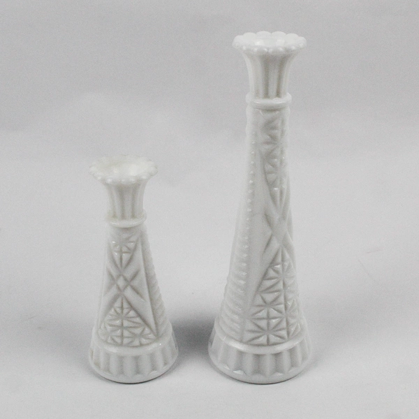 Lot Of 2 Matching Unbranded Milk White Glass Bud Vases (9.25" & 6" Tall)