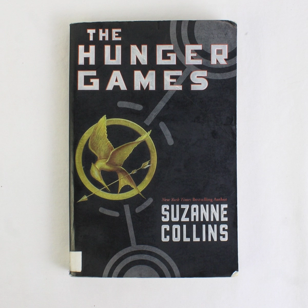 The Hunger Games by Suzanne Collins 2009 Paperback Book 1 in Hunger Games Series