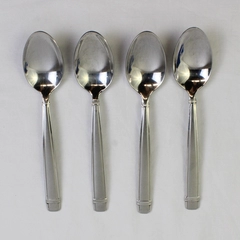 A Set of 4 Reed & Barton 18/8 Stainless Durham-Matte Oval Soup Spoons 7 Inches