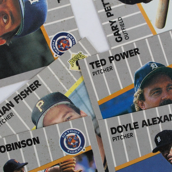 Lot of 289 Fleer Baseball Cards 1989 Including Stickers