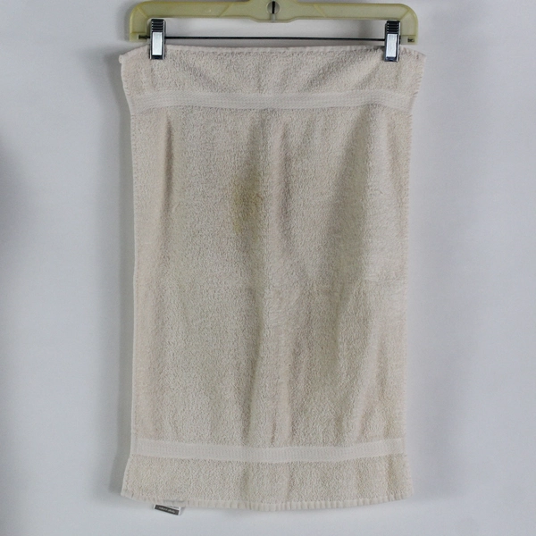 Lot Of 2 JC Penney Home Collection Solid Cream Bath & Hand Towels 100% Cotton