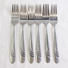Set of 6 Cambridge Silver Featheredge-Sand Pattern Dinner Forks Stainless 8.25"