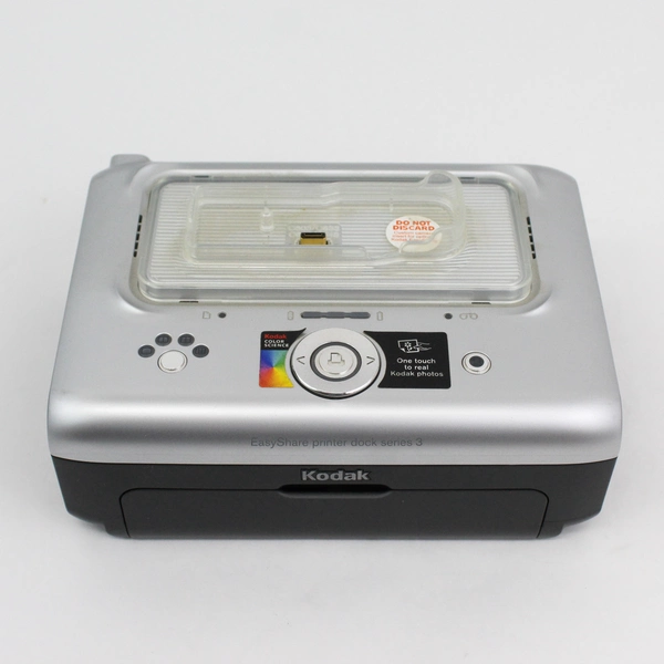 Kodak Easy Share Printer Dock Series 3 Printer with Carrying Case And Software