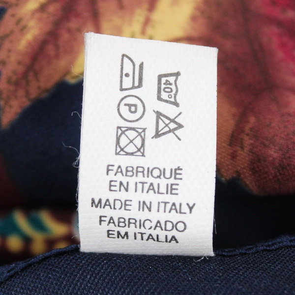 Unbranded 100% Polyester Nature and Paisley Scarf 45" by 45" Made in Italy