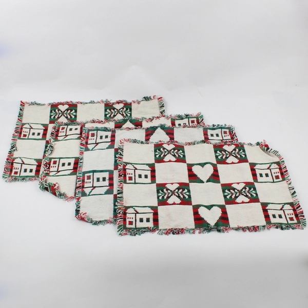 Lot Of 4 Matching Unbranded Red/Green Plaid Fabric Placemats Woven 12" x 18"