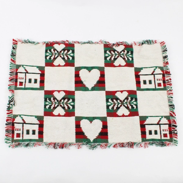 Lot Of 4 Matching Unbranded Red/Green Plaid Fabric Placemats Woven 12" x 18"