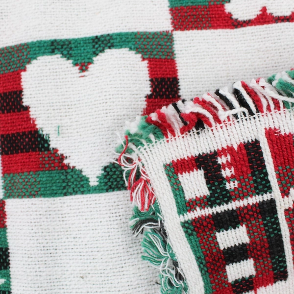 Lot Of 4 Matching Unbranded Red/Green Plaid Fabric Placemats Woven 12" x 18"