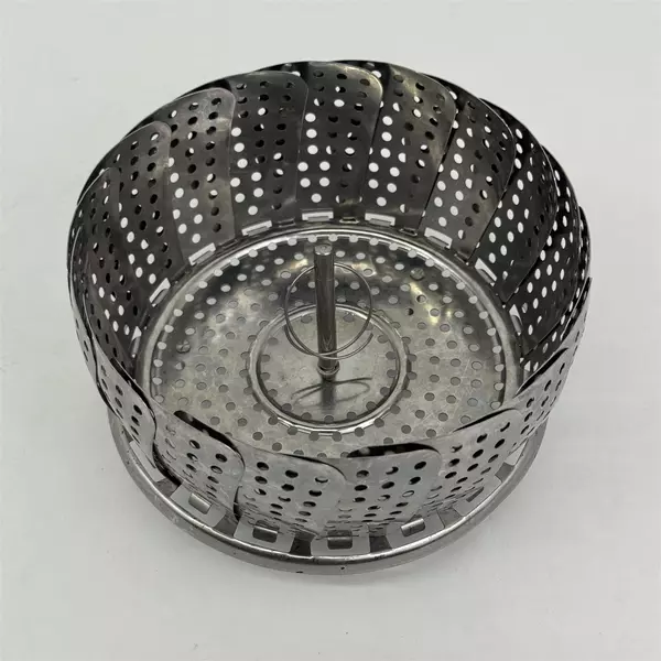 Vintage Metal Collapsible Vegetable Strainer Steamer Folding Basket Insert