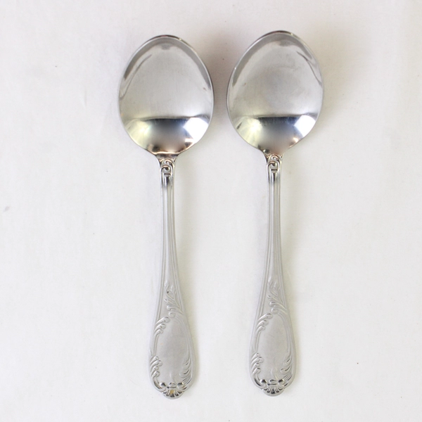 Lot of 2 Wallace Silver Messina Pattern Oval Soup Spoons 18/10 SS Very Rare