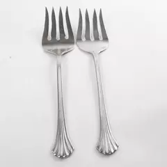 Set of 2 Oneida Saratoga Medium Solid Cold Meat Serving Forks 8.25"