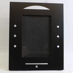 VTG Amerigo by Lasercraft Matte Black Geometric Cutout Picture Frame 5" x 7"