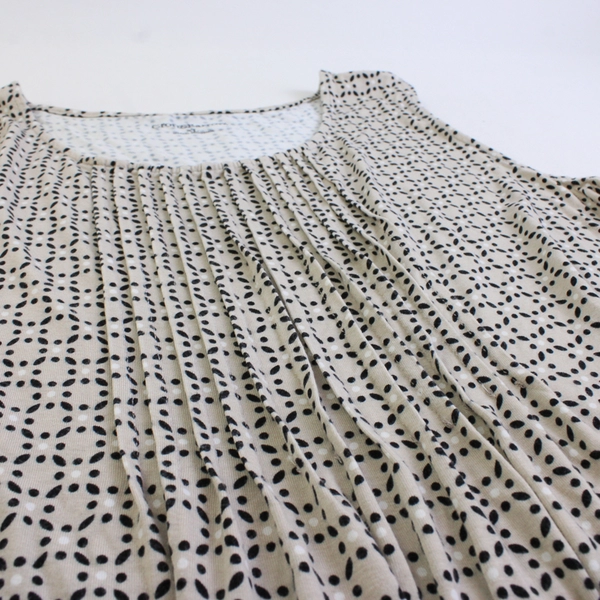 Croft & Barrow Women's XL Cream and Black Dotted Tank Top