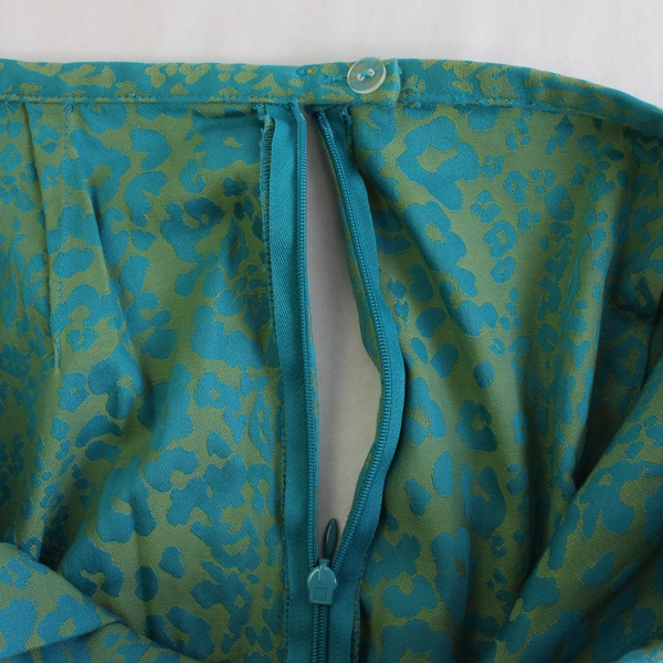 Susan Bristol Teal and Green Leopard Print Straight Leg Pants Women's Size 16