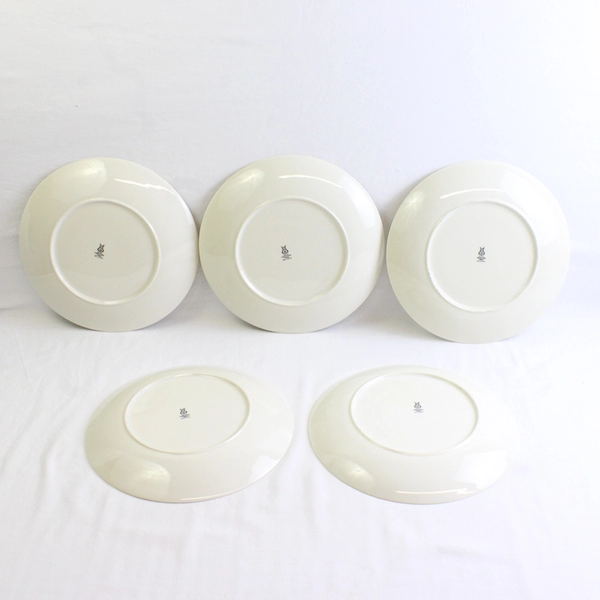 Lot Of 5 Castleton (USA) Museum White Pattern Dinner Plates 10.75" Diameter