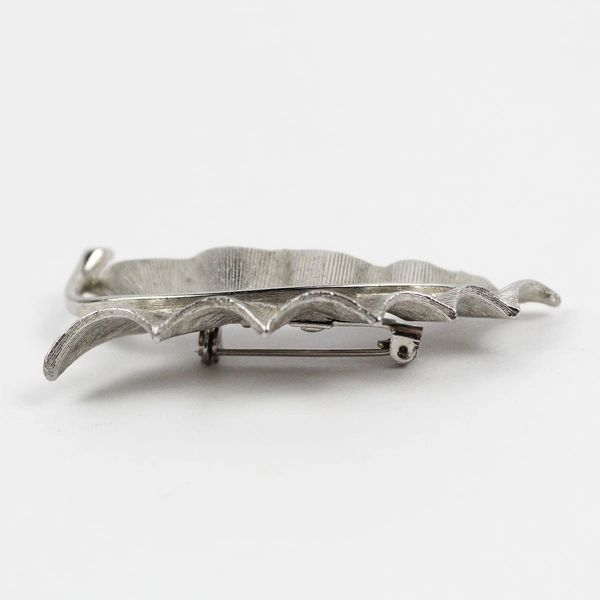 Vintage Silver Tone Metal Leaf Brooch 2.5" Women's Jewelry