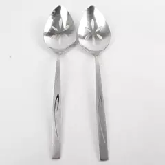 Set of 2 Oneida Flight Pierced Stainless Tablespoons by Community 8.25"