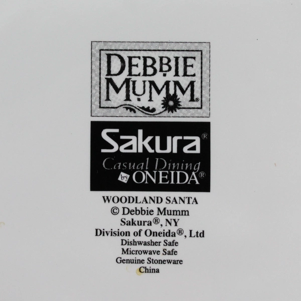 1998 Sakura Debbie Mumm Woodland Santa Plate Salad Dessert Holiday Christmas 8"