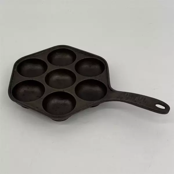 Vintage Norwegian Jotul Cast Iron Plett Pan Flat Pancake Pan (9.5") Norway