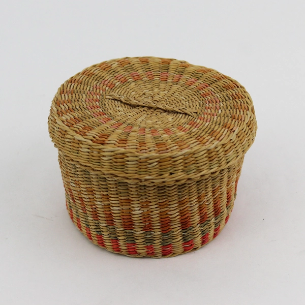Vintage Handwoven Southwestern Straw Basket With Lid