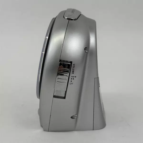 Reizen Talking Radio-Controlled Battery Operated Clock White Face