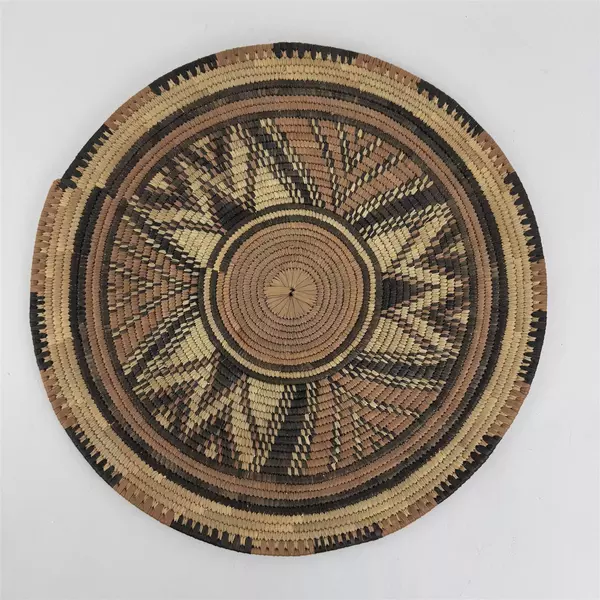 Vtg Hand Woven Coil Spiral 15.5 inch Wicker Mat Pad