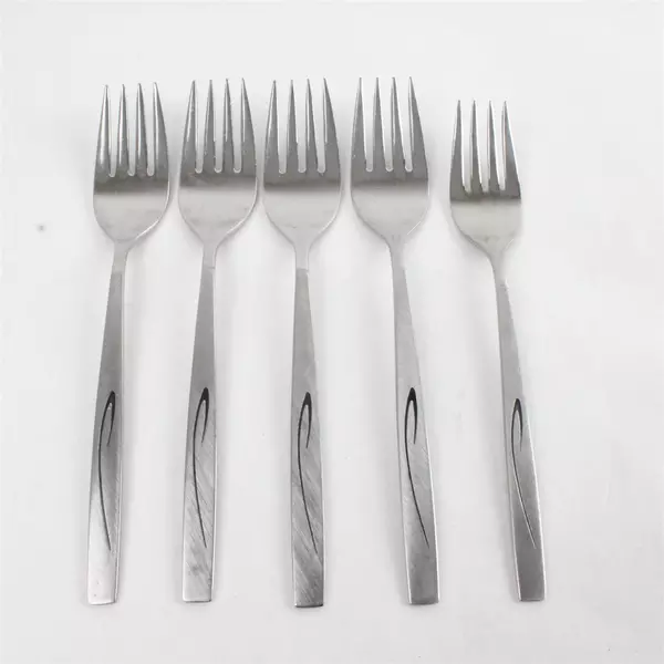 Lot of 5 Oneida Community Stainless Forks 4 Salad Forks & Youth Fork 6.25in 
