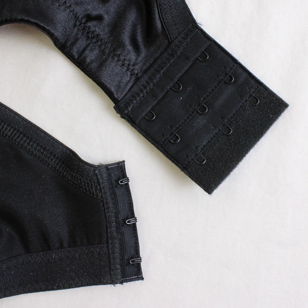 Playtex Black Nylon Wireless Unlined Bra Women's Size 40D